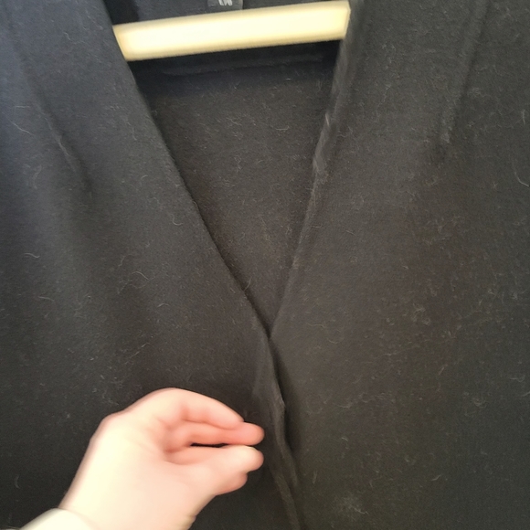 Kenneth Cole Black Wool Coat Sweater Sleeves, Snap Button Up - Picture 6 of 10